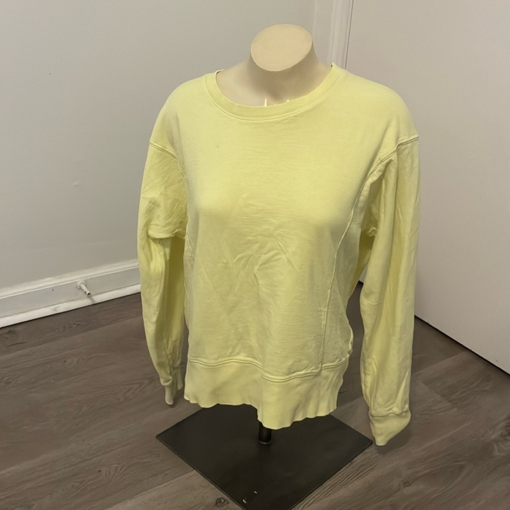 Athleta Light Yellow Keyhole Open Back Sweatshirt Medium
